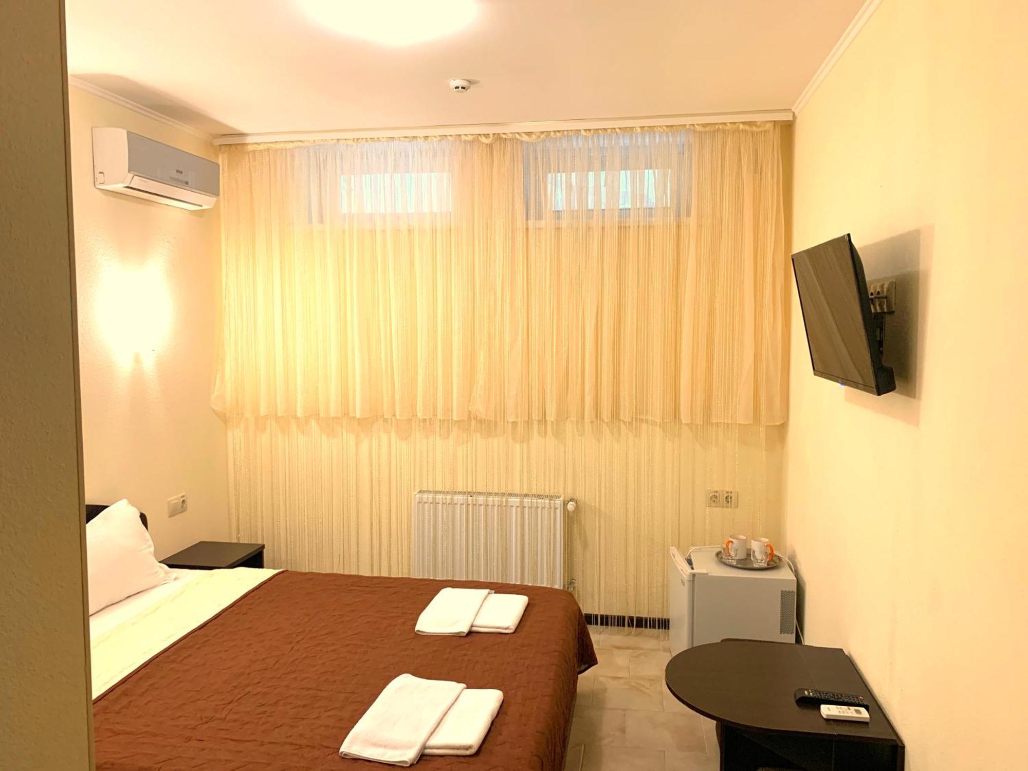 Breeze Hotel Одеса Екстериор снимка