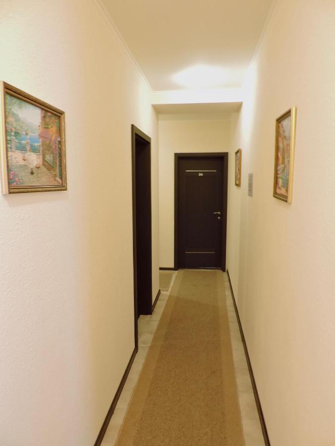 Breeze Hotel Одеса Екстериор снимка